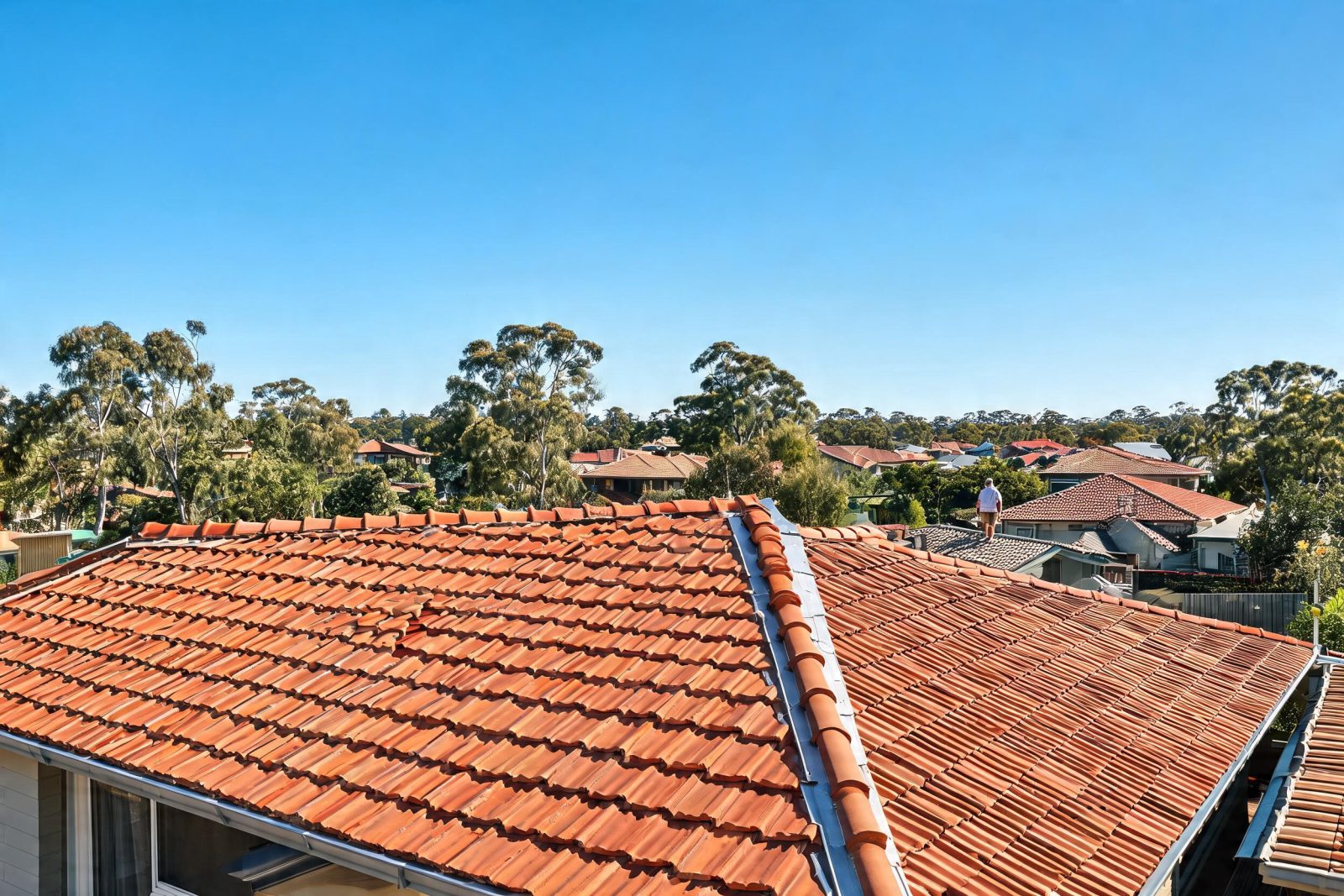 Roof Tiles: Benefits and Applications training